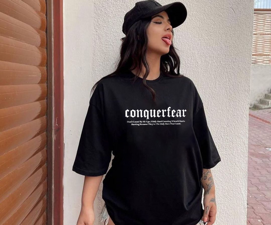 Women's Oversized T-shirt "Conquerfear"