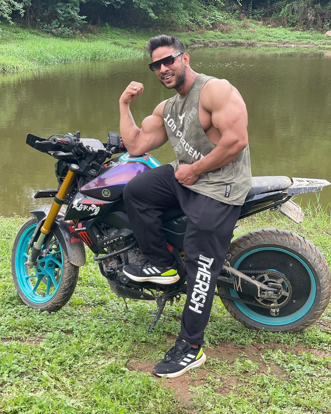 Black Edition Rib Jogger