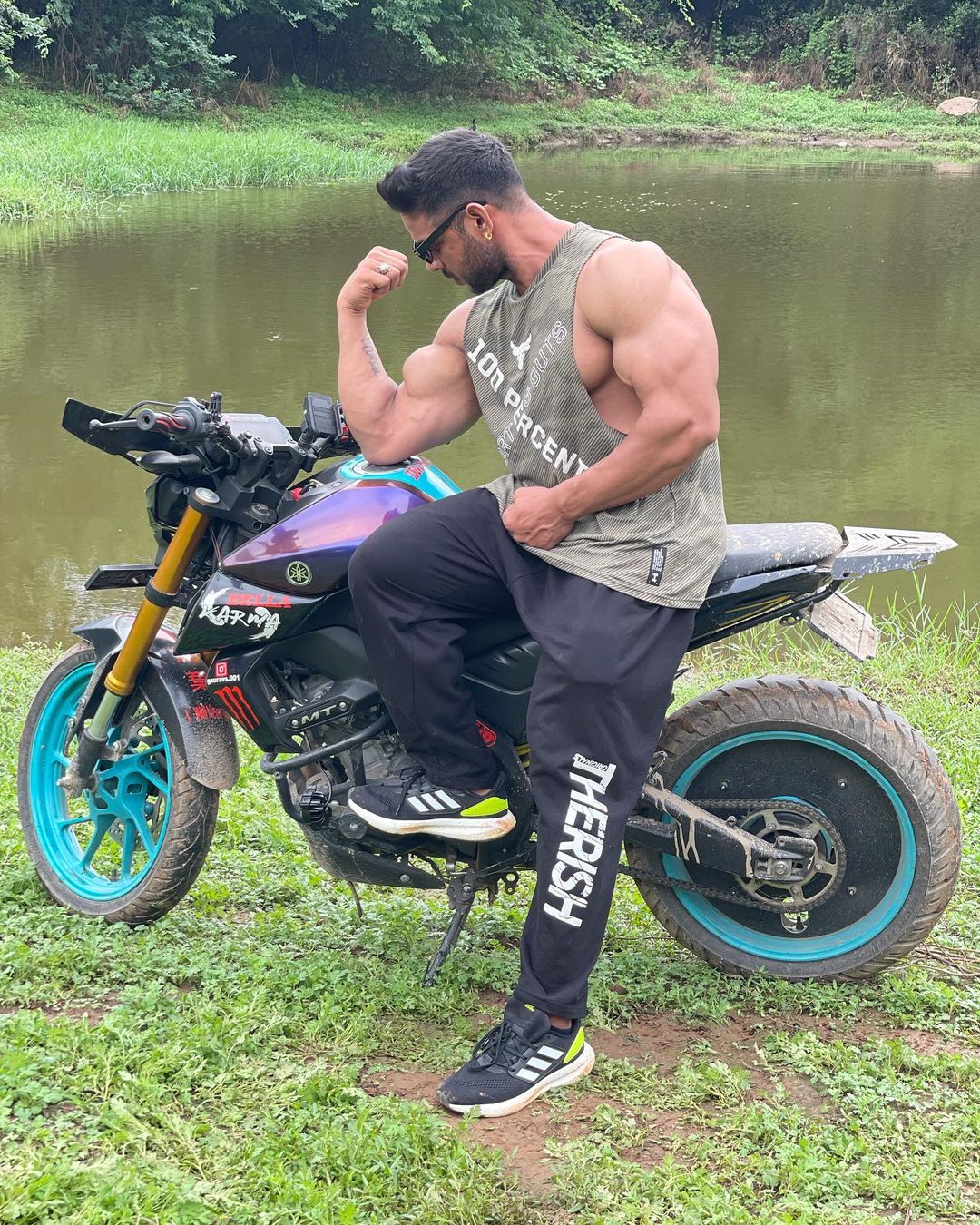 Black Edition Rib Jogger